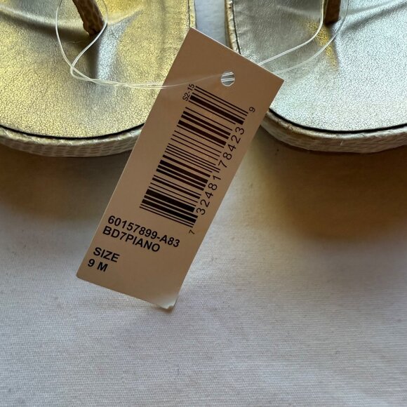 Bandolino Womens Gold Snake Print Thong Sandals Size 9M - Picture 3 of 7